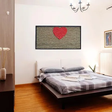 The Attico - Chick Urban - Free Parking